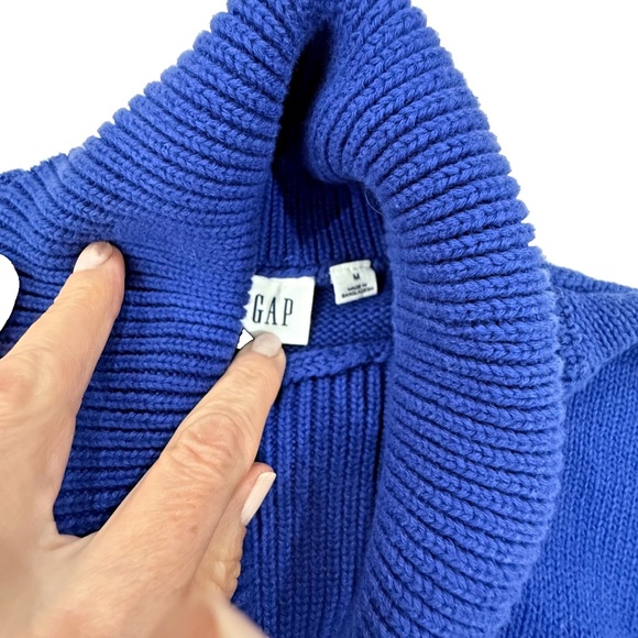 GAP Benton Turtleneck Sweater Boxy Split Hem; Blue; Women's Size Medium - Picture 3 of 6